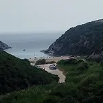 Ristoro Calalunga A 200 M Dalla 3* Cala Sapone
