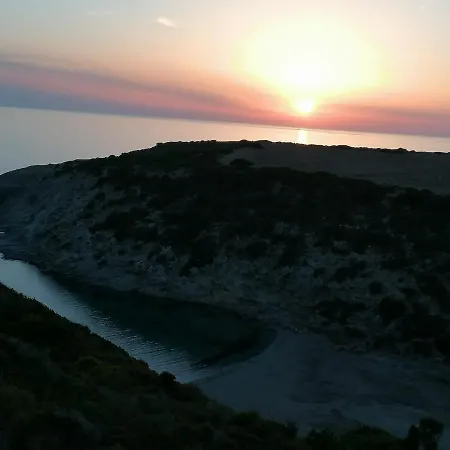 بيت ضيافة Il Lentischio Cala Sapone